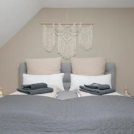Schlossberg Panorama - 1 Bedroom & Lift & Free Parking By Hero Homes Апартаменты *