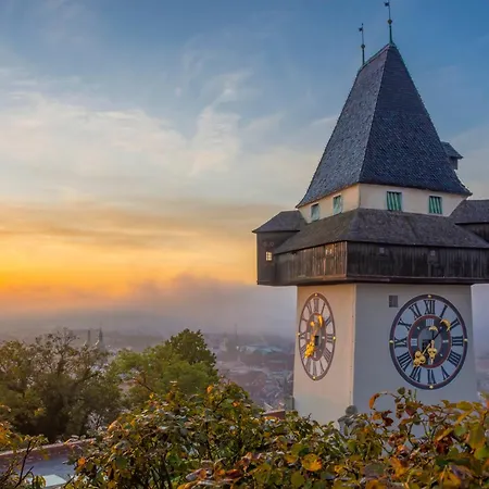 Schlossberg Panorama - 1 Bedroom & Lift & Free Parking By Hero Homes